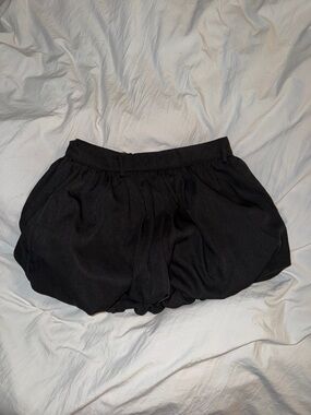 Fashion Nova Black Bubble Skort Shorts
